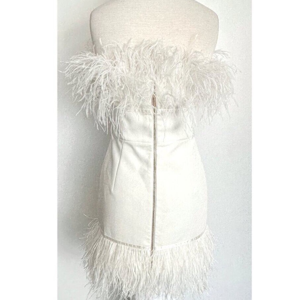 Bronx and Banco Lola Blanc Strapless Feather Mini Dress, small size 4 NWT - Picture 5 of 8